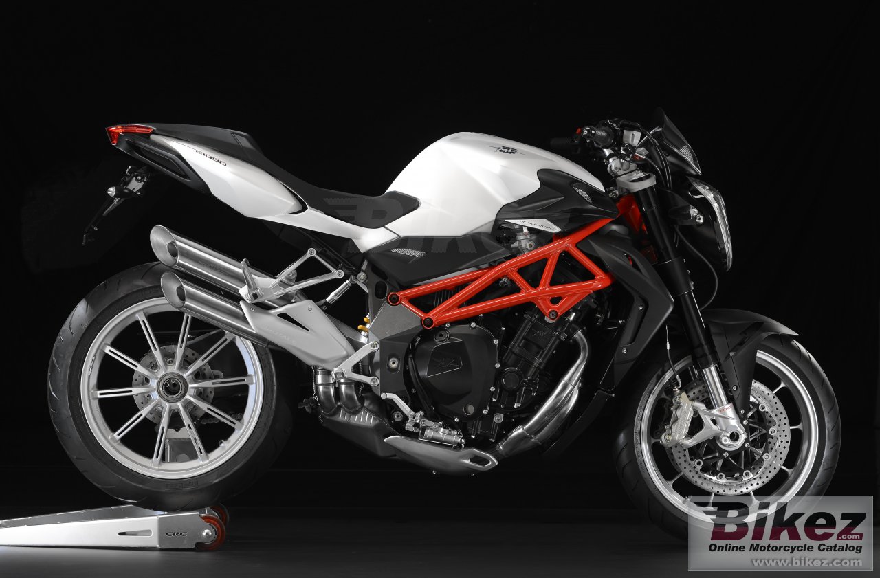 Big MV Agusta brutale 1090 picture and wallpaper from Bikez.com